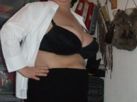 Granny Kinky Carol reveals her huge tits and phat ass in black lingerie - Photo #8