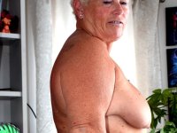 Older fatty Princess Peachy takes off her bikini to go nude in heels - Photo #14