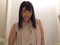 Japanese babe Ai Uehara reveals her hairy muff and pees in the shower - Photo #16