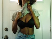 Skinny ebony amateur Angel Avril unveils her nice juggs and amazing bum - Photo #2
