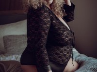 OnlyFans Dutch Curves In Heels Hot Porn - Photo #9