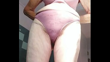 Grandma fucks hairy pussy with cucumber
