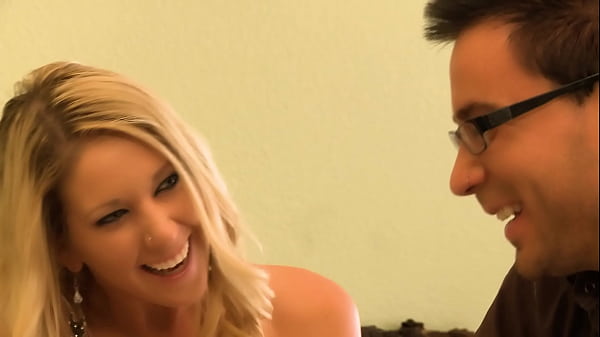 Blonde milf alysha rylee blowjob and fucking
