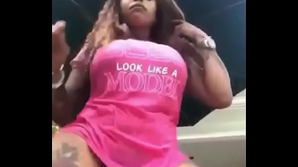 Fat ass mom