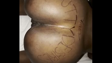 Sluttydesires - amateur ebony shakes ass for her new boss