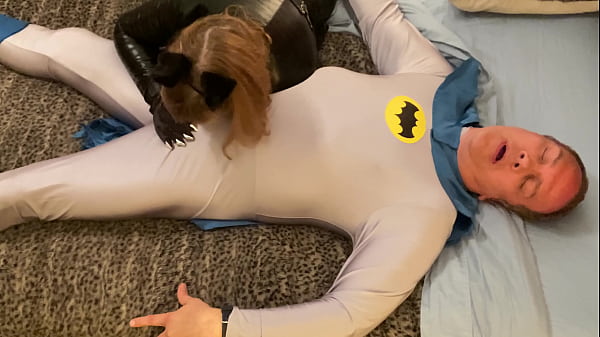 Granny Catwoman Deep Throats Batman's Cock