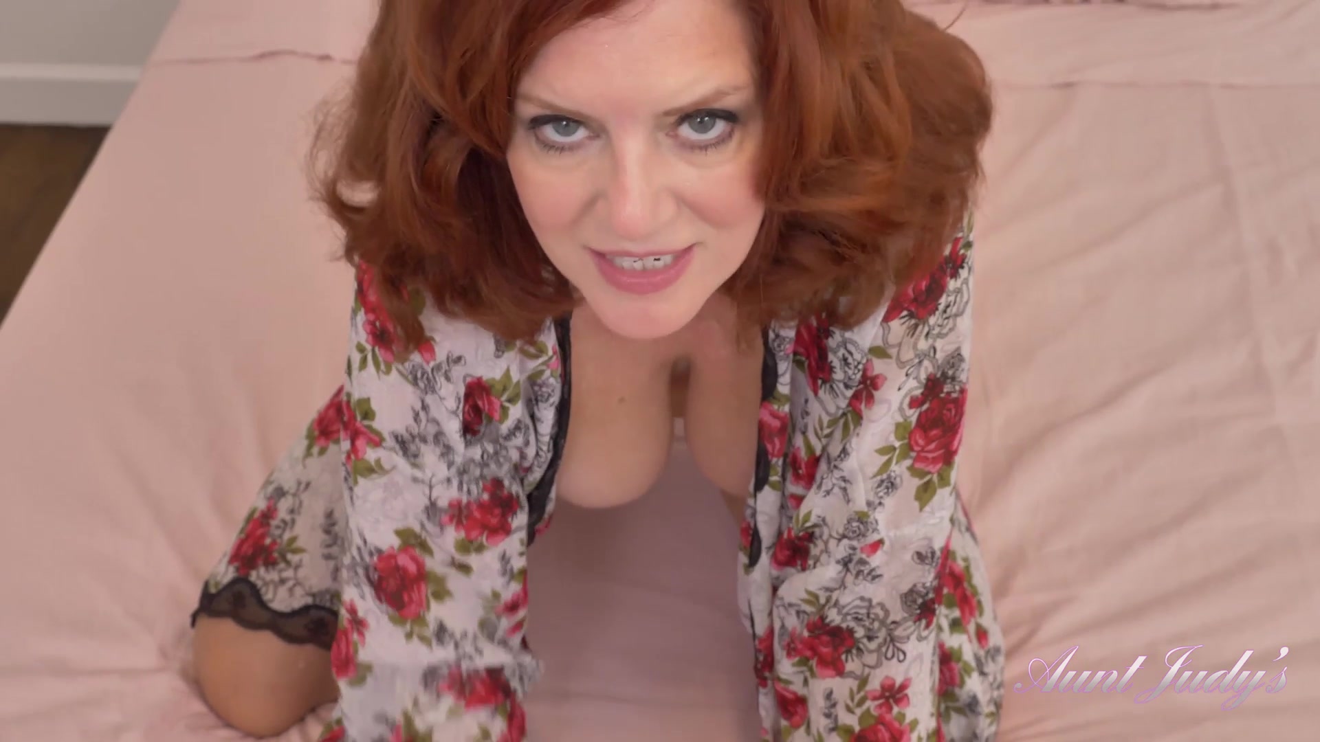 Fucking Auntie Andi POV