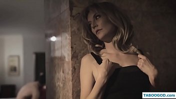 pervert voyeur mom