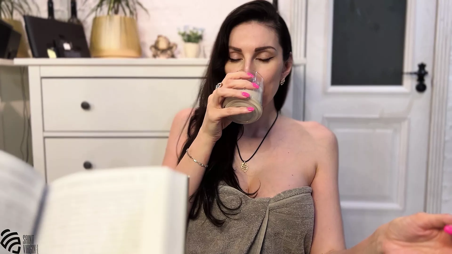 Stepmom loves blowjob and warm milk. POV