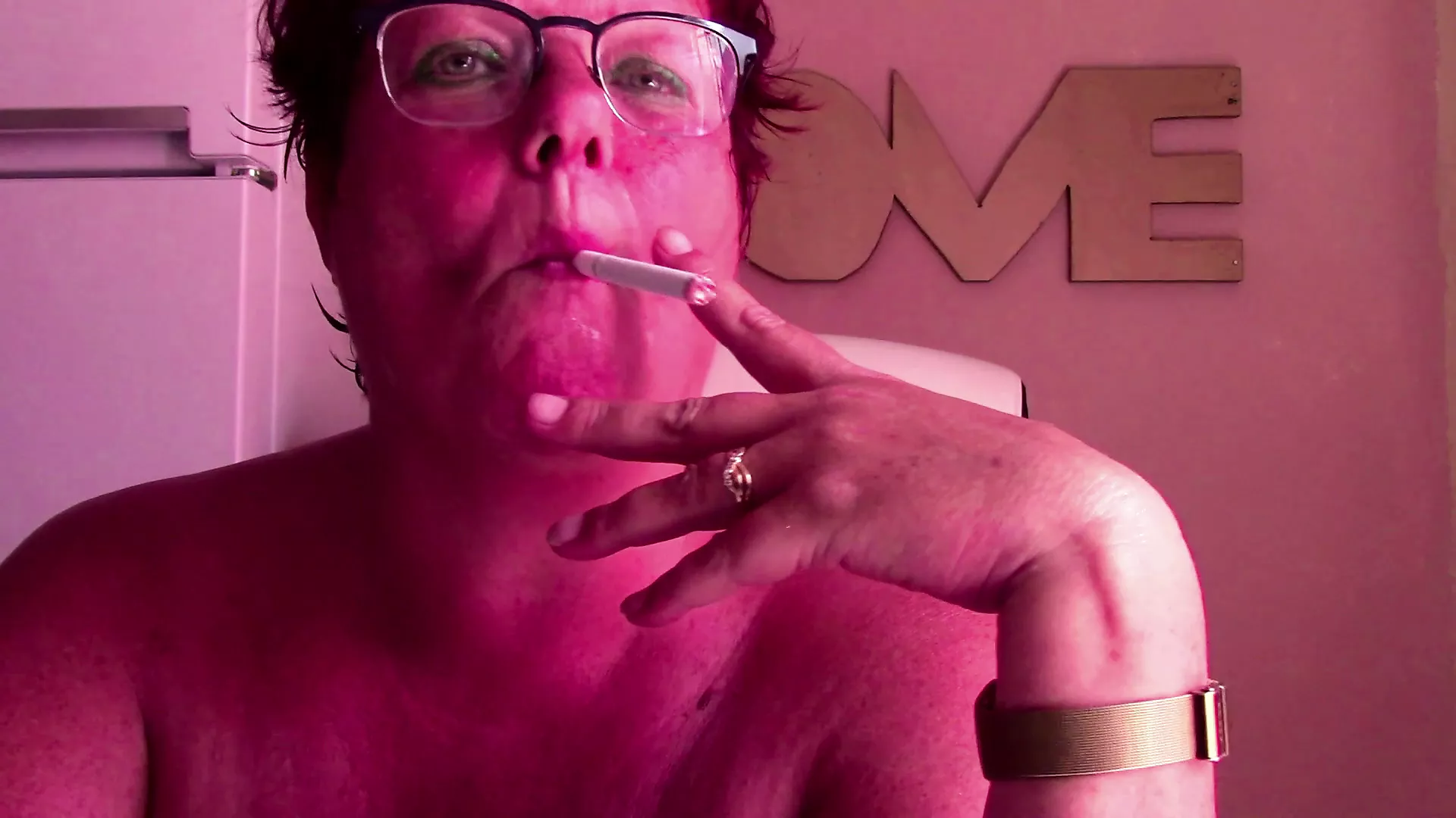Horny BBW Wife is already Smoking Playing with her Pussy