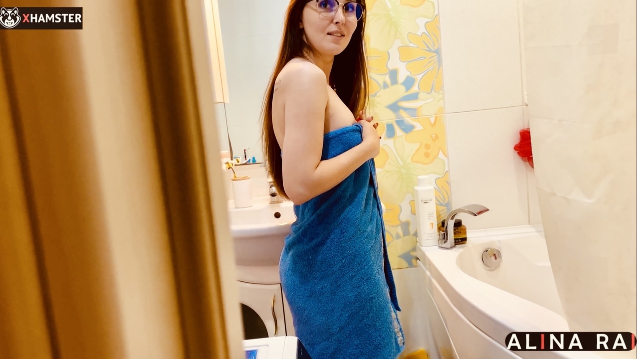 Horny guy fucked his stepmom