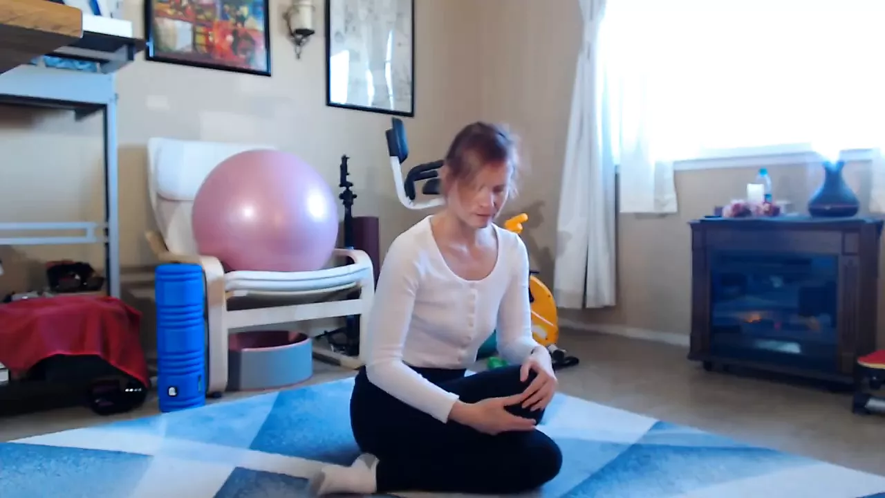Aurora Willows Daily stretching routine