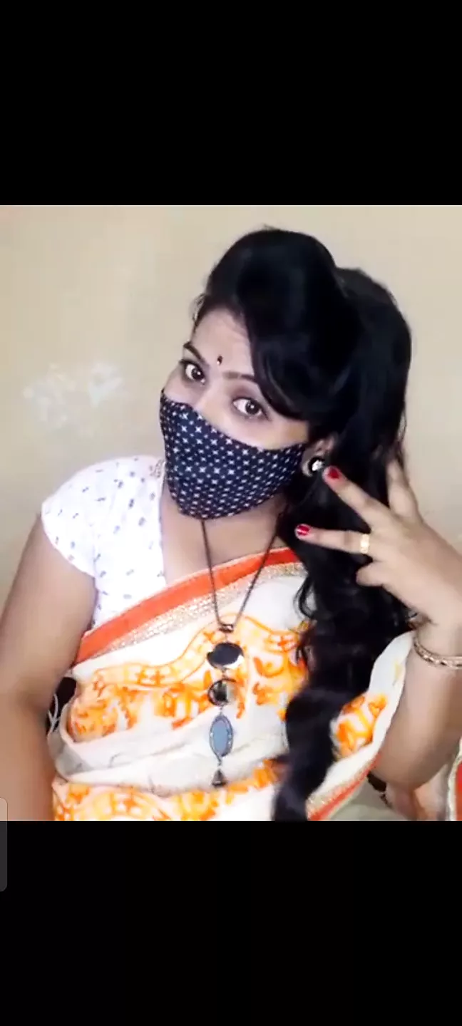 Marathi indian geetahousewife dirty talking and self nude dancing video