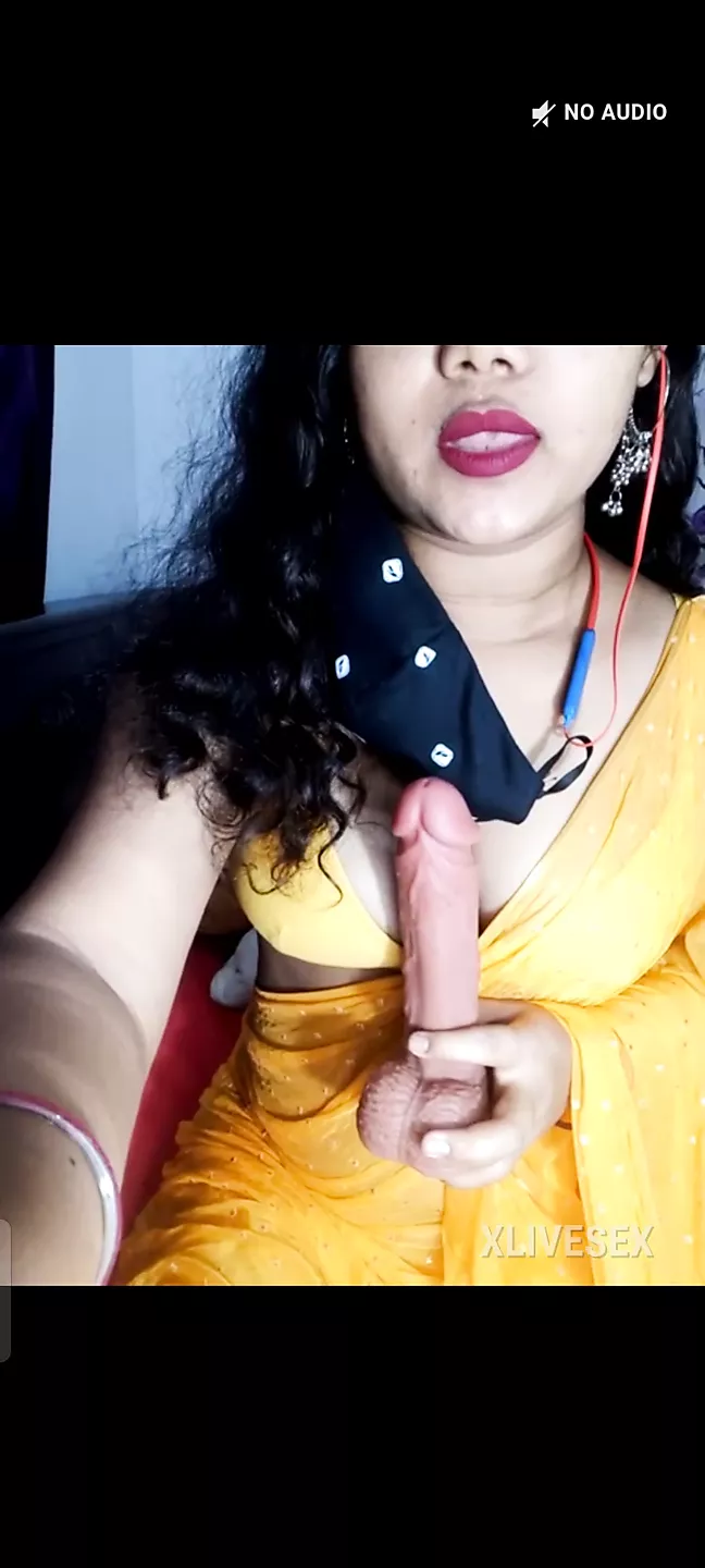 Desi Indian bhabhi self didlo Fuck web cam video
