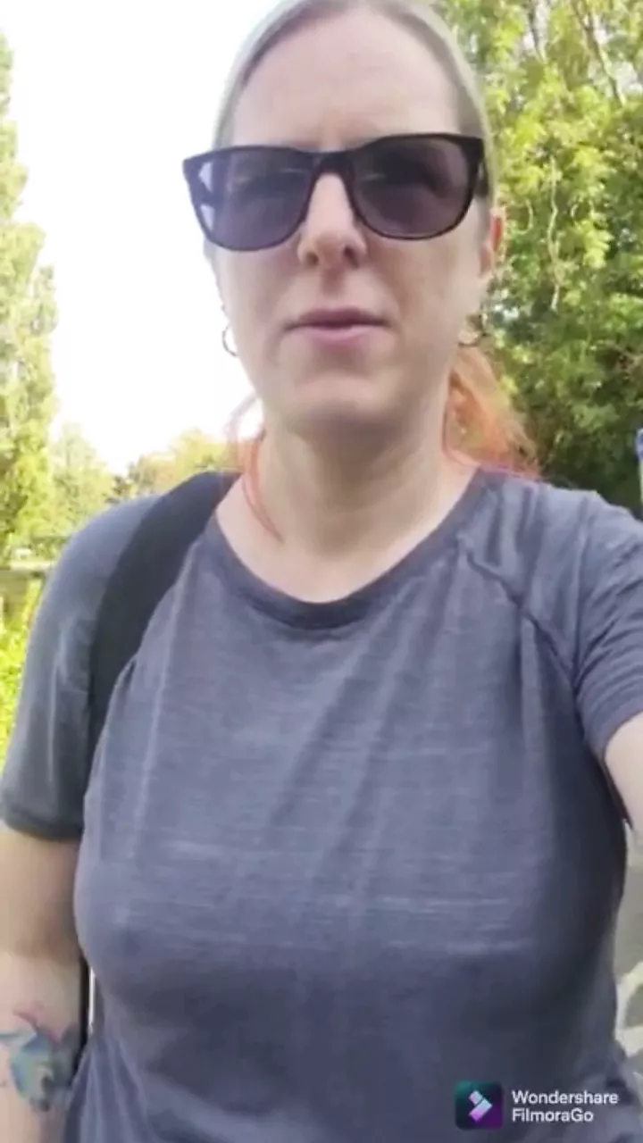 Pregnant mom flashing outside in public
