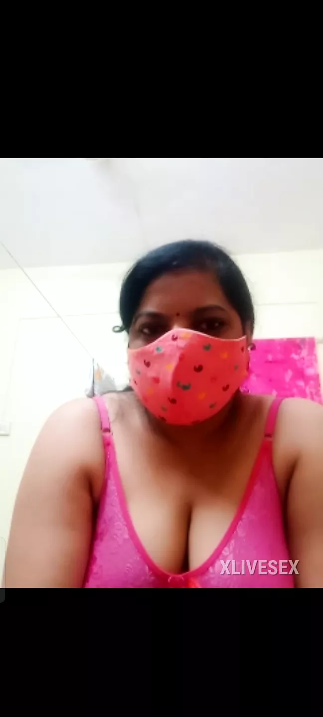 Desi Indian Divya Rani aunty webcam video