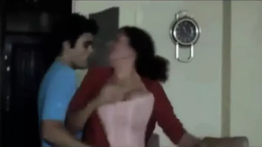 Young Guy Fucks   Friend's Mother