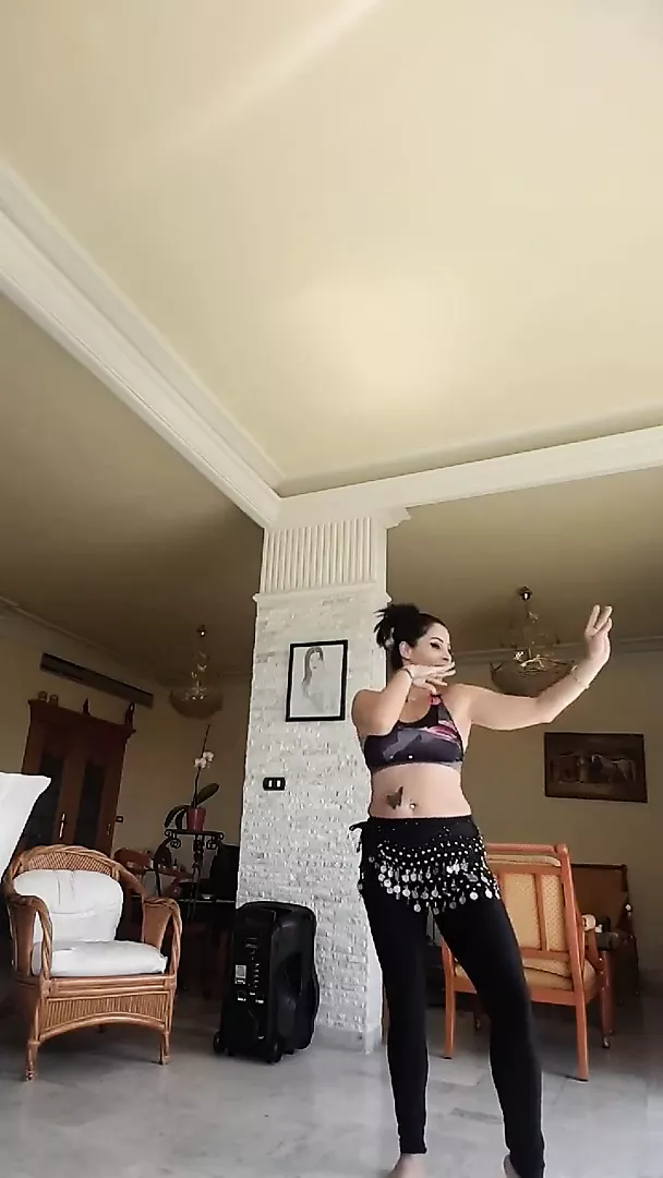 lebanese milf dance