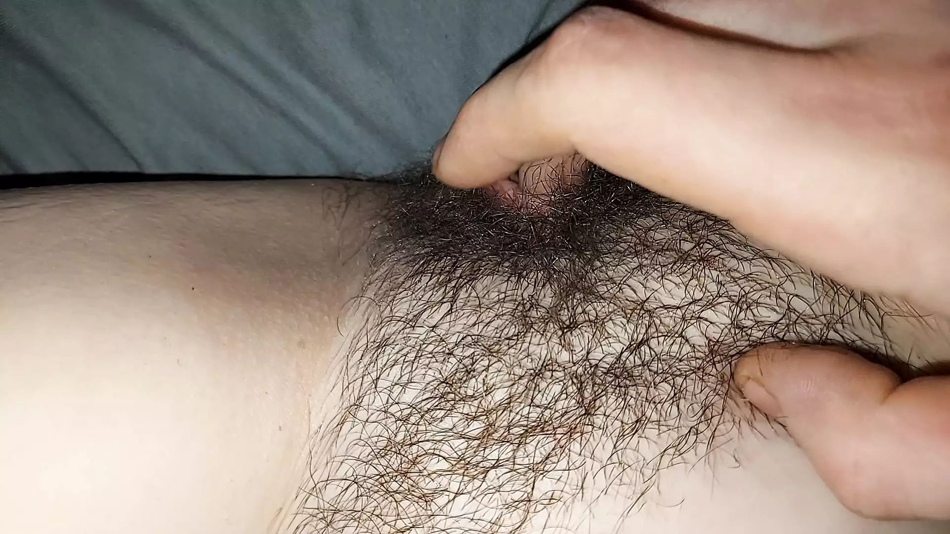 I played  with her clit