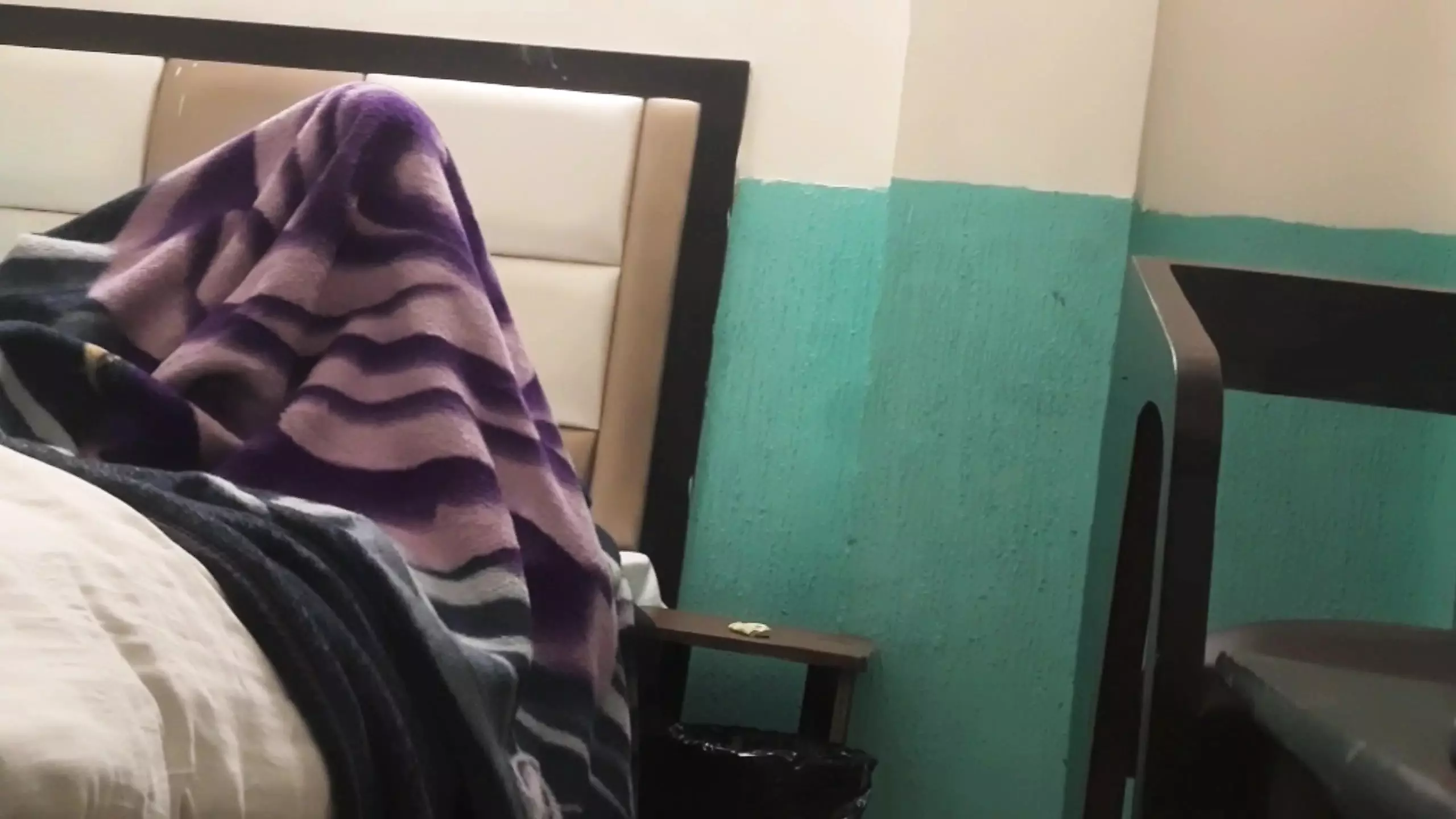 CUTE Indian 18 years old village girl nice sex with YUNGMAN (desi girl sex with Yung man )
