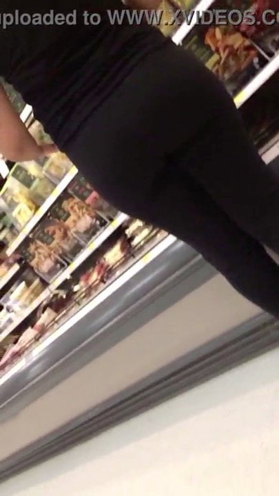Big booty inside Damen target