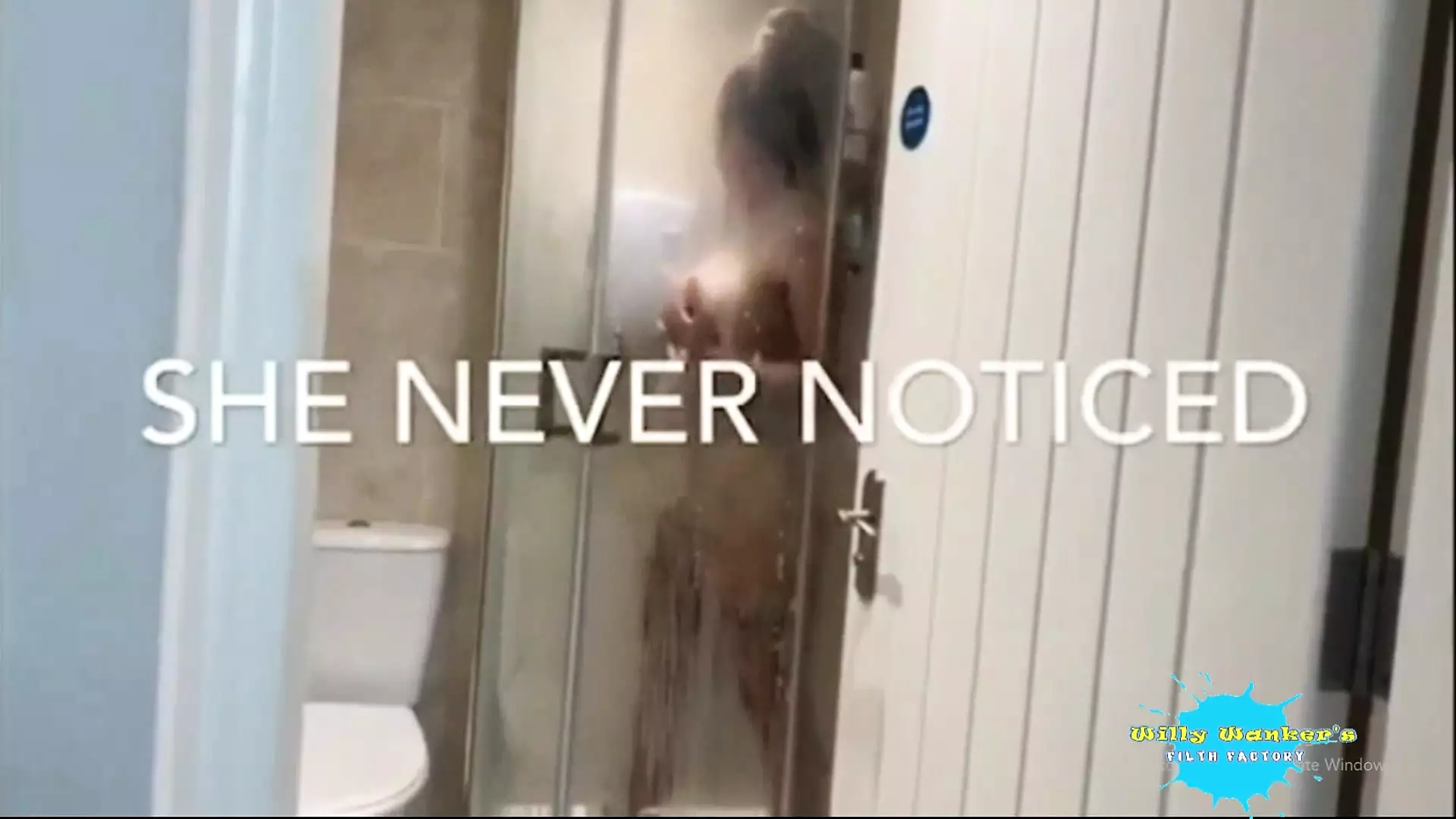 PERV WATCHES ME SHOWER