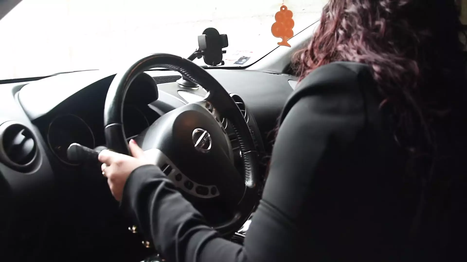I press the pedals and masturbate in the car