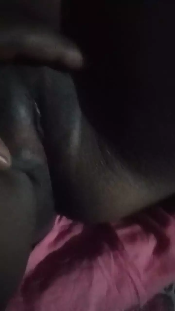 Hot bhabi pussy show
