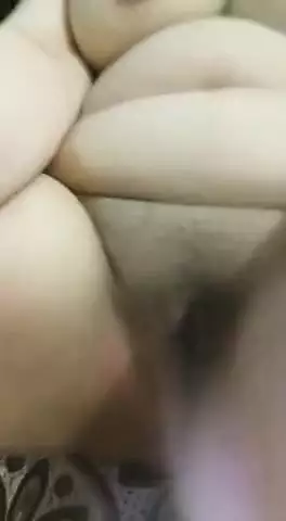 lebanese girl masturbating