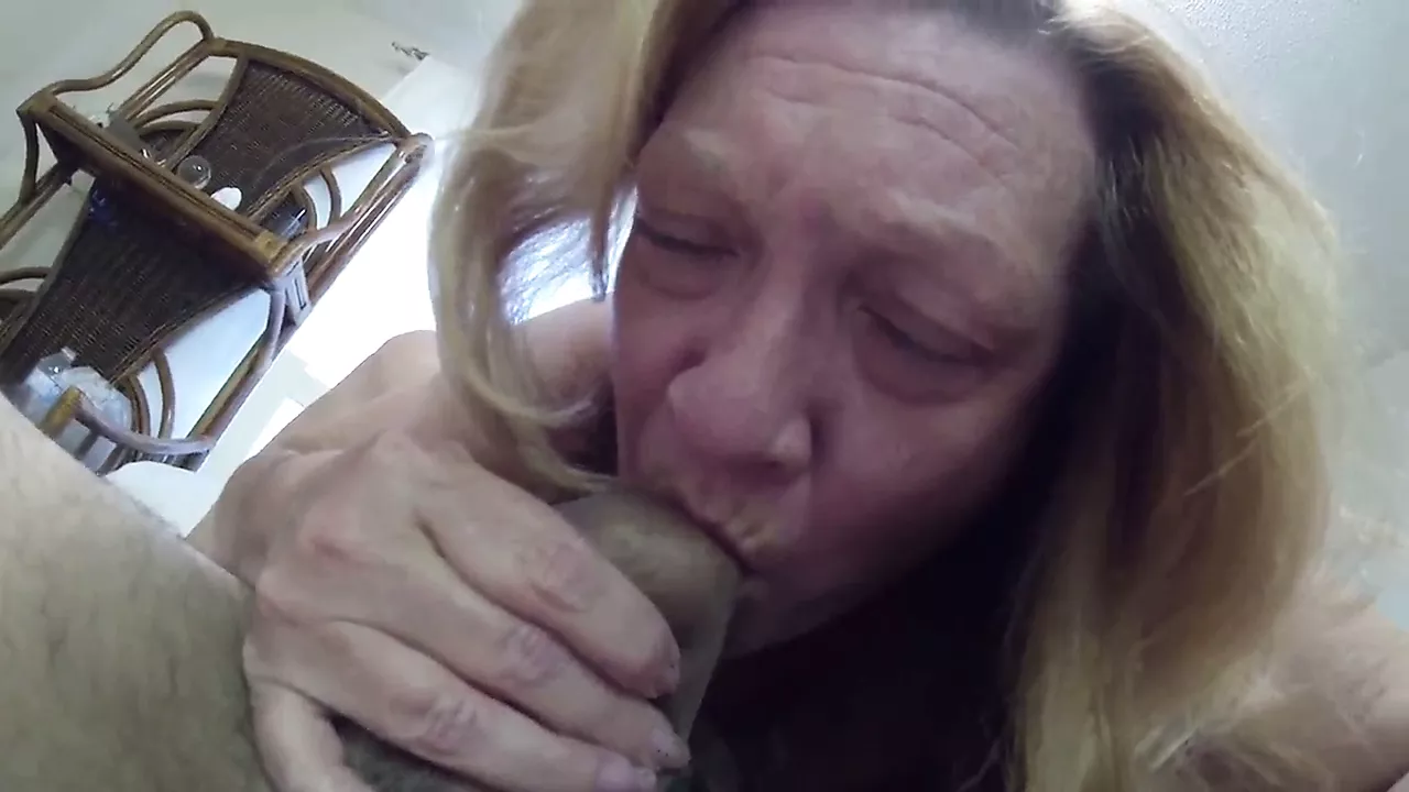 my step mom sucks my tiny penis