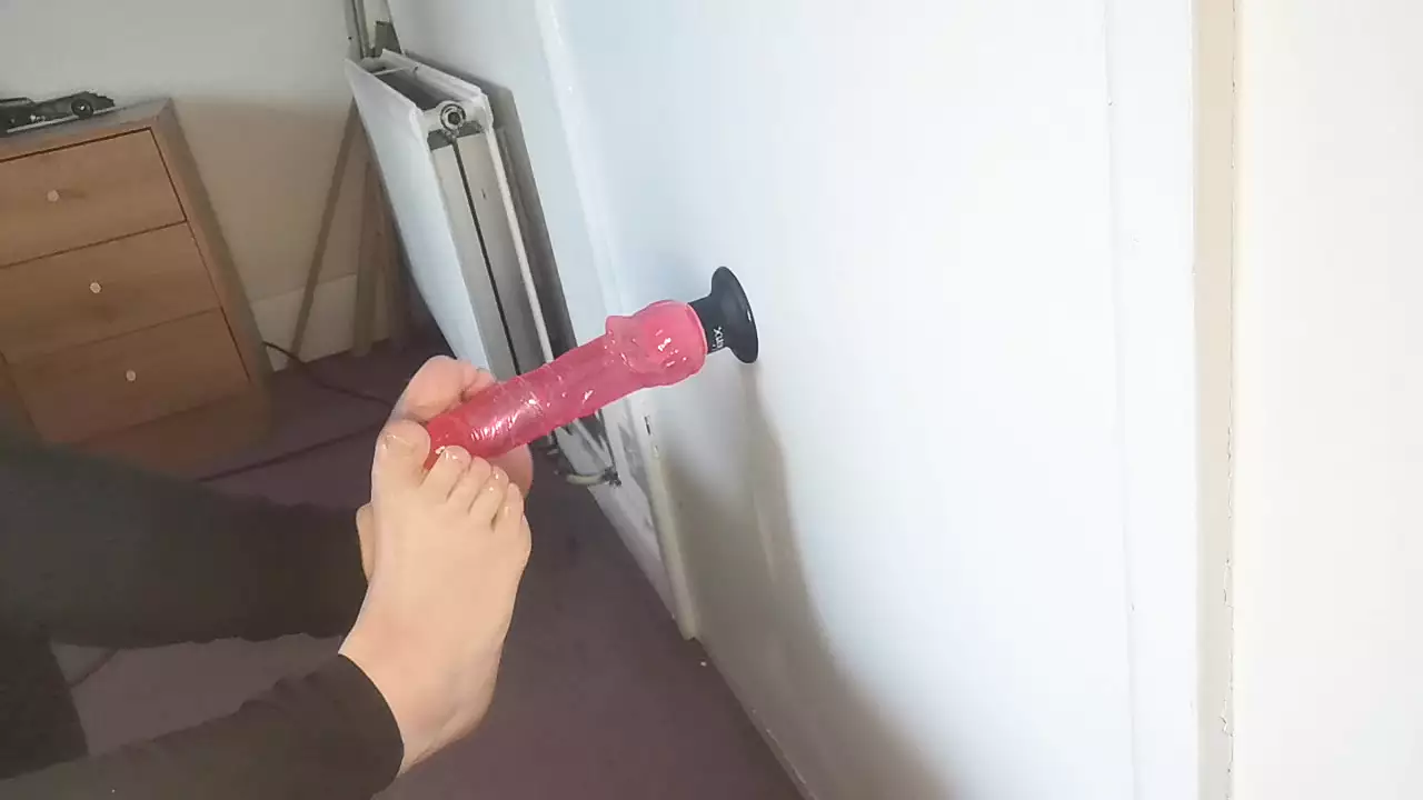 I want to use your hard cock on my feet and make you cum all over my pussy