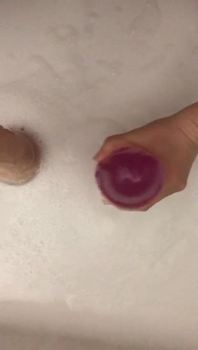 Avec 2 sex toy