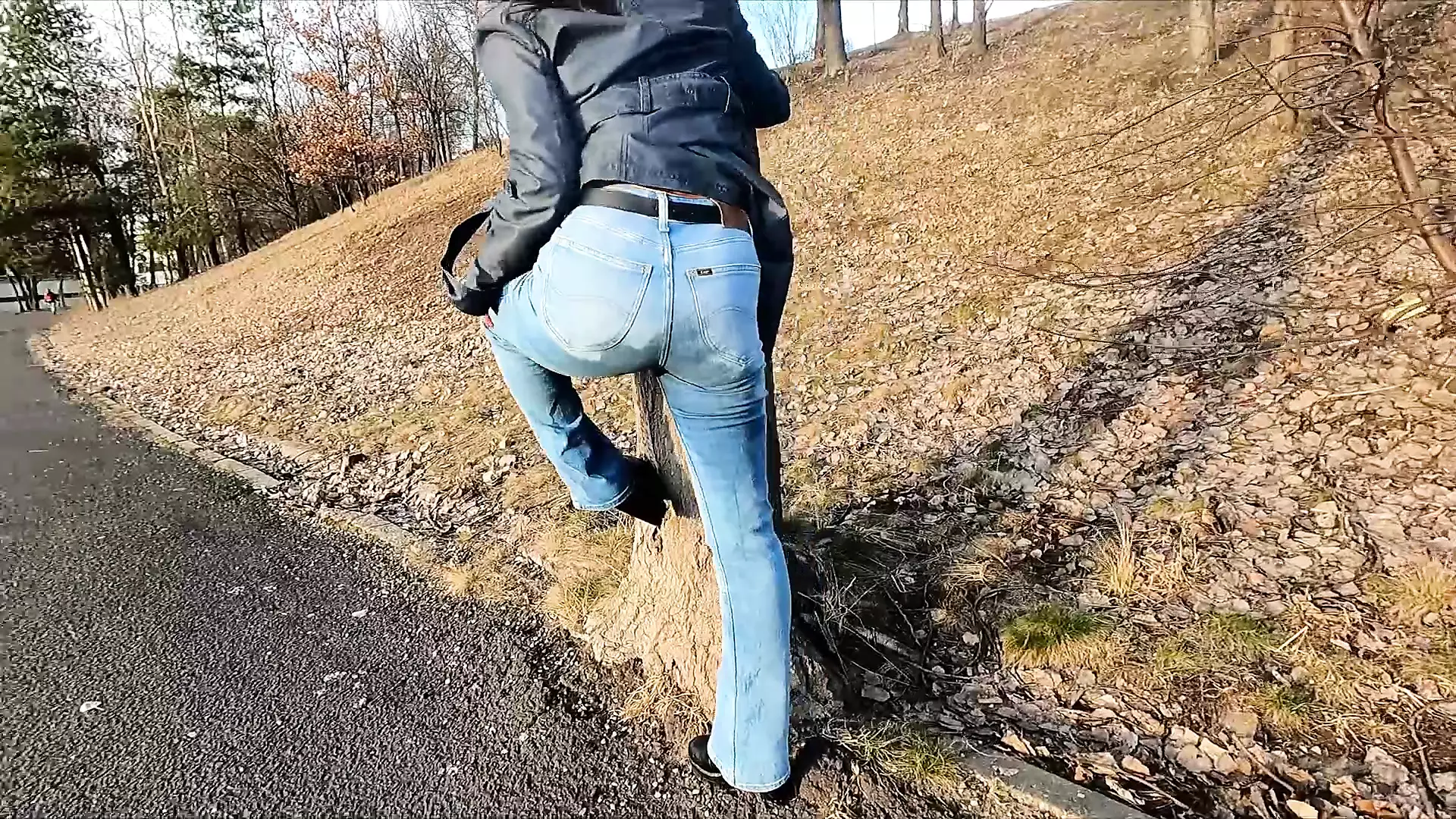 Public pissing and nudity