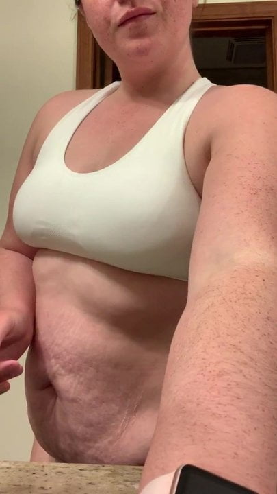 Fat ass rubbing