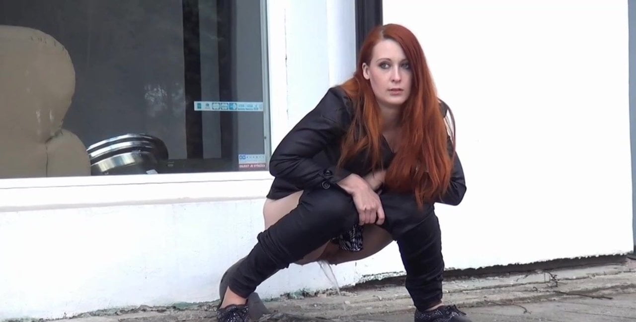 MILF Pissing In Public Street
