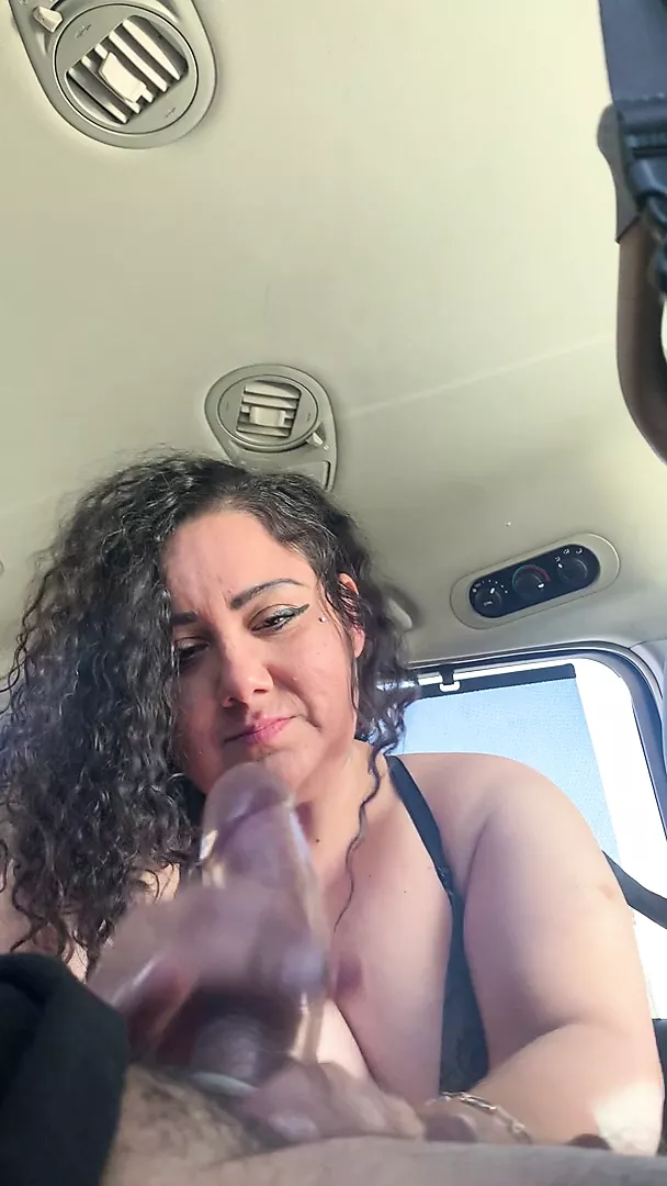Slut fucked me on my break, in the back of her van in public