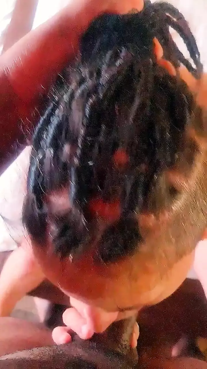Horny MILF just wants to get her pussy fucked