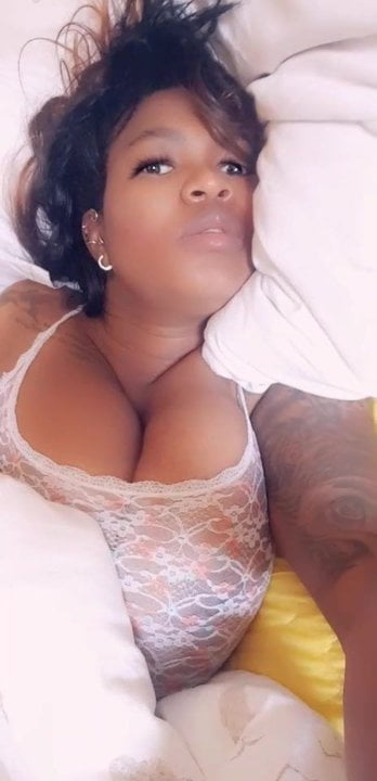 Jenny in Bed