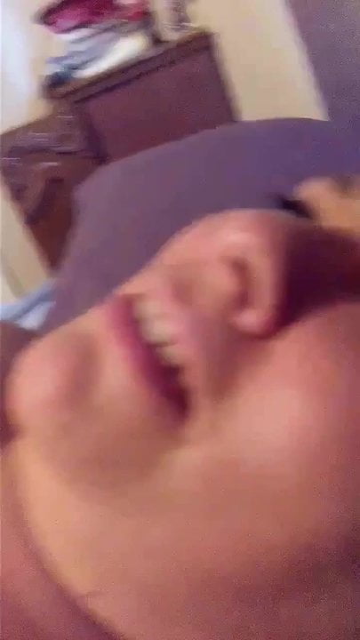 ME PUSHING A DILDO IN MY WIFES PREGNANT PUSSY FROM HER OLD B