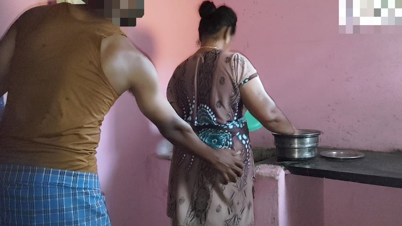 Aunty was working in the kitchen when I had sex with her