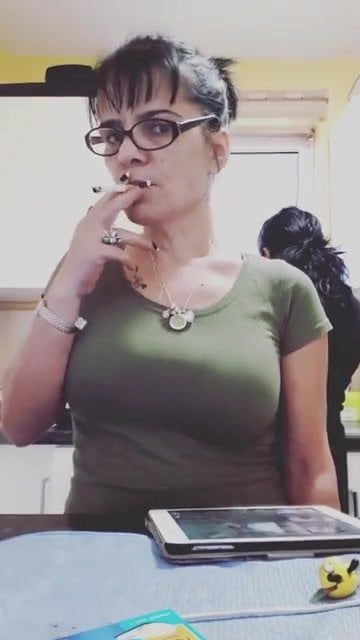 Live video dance
