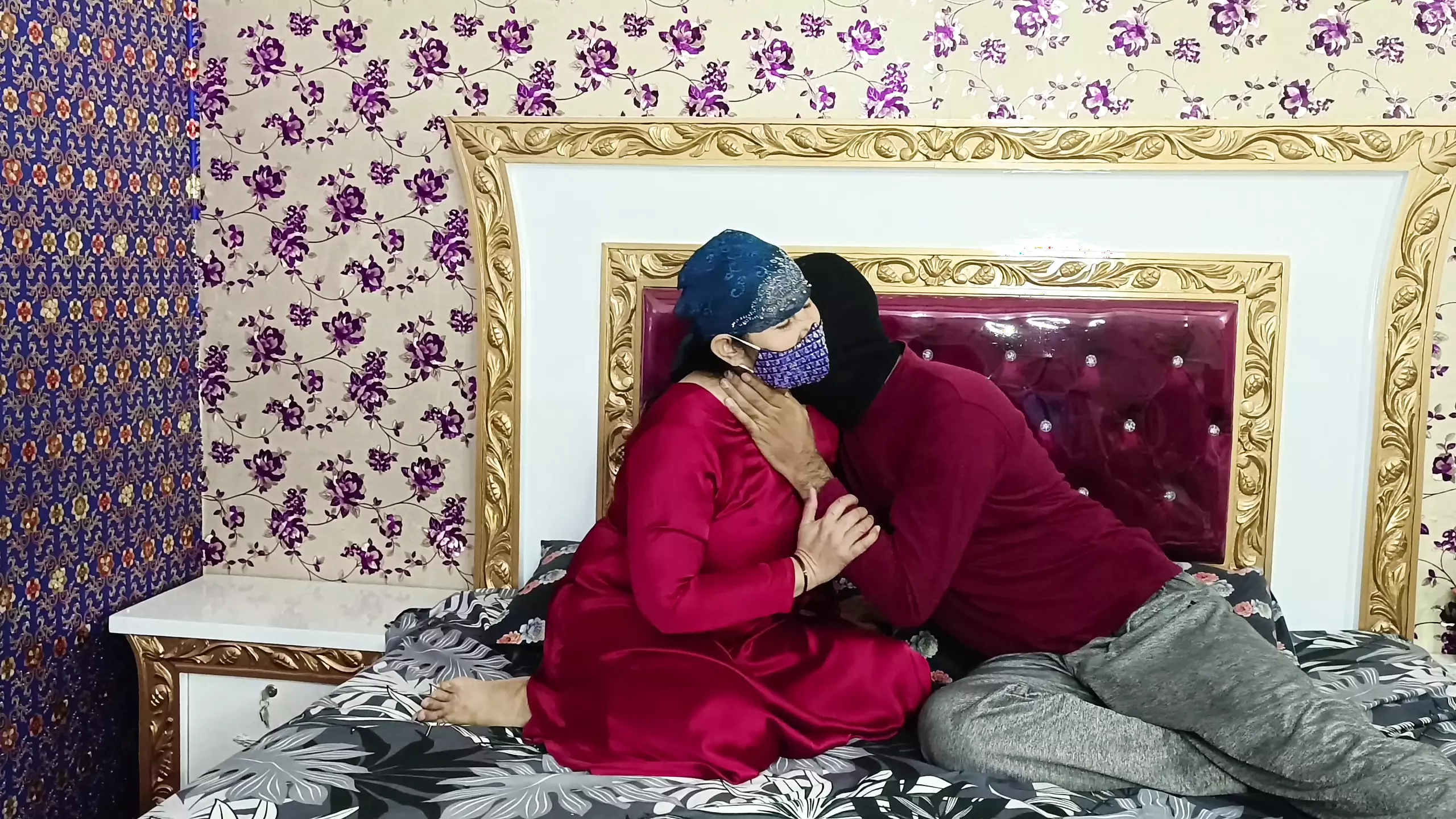 Big Tits Desi Aunty Romantic Sex with her Boyfriend