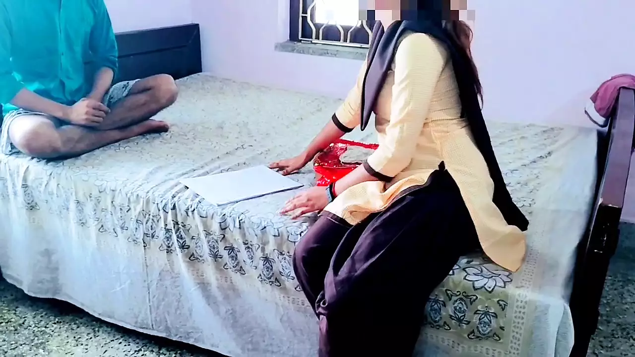 Sexy student ne teacher ke sath jabardast chudai