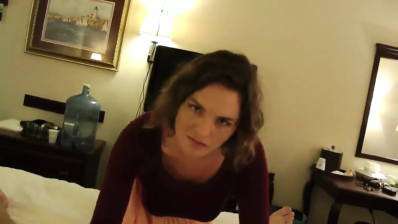 Cute MILF in Homemade Sex Tape