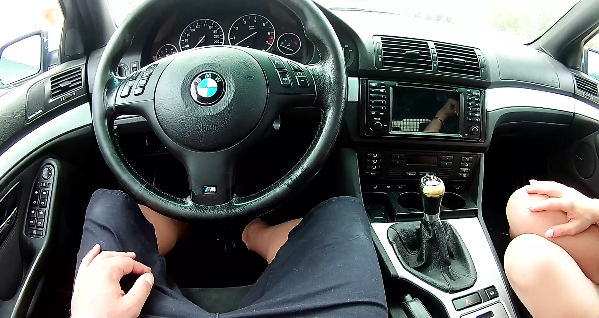 I fingered her pussy in the car
