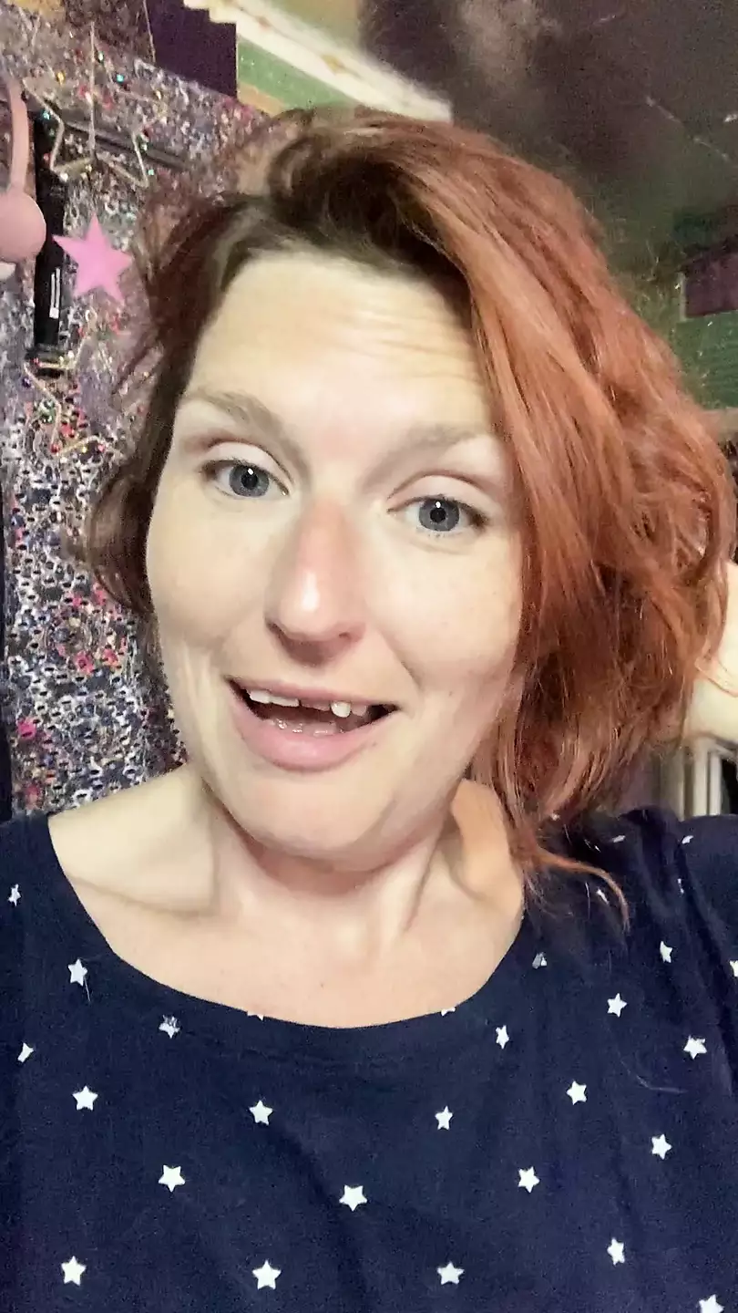 Mommy clit piercing started stinging, so she changes it after starting to masturbate