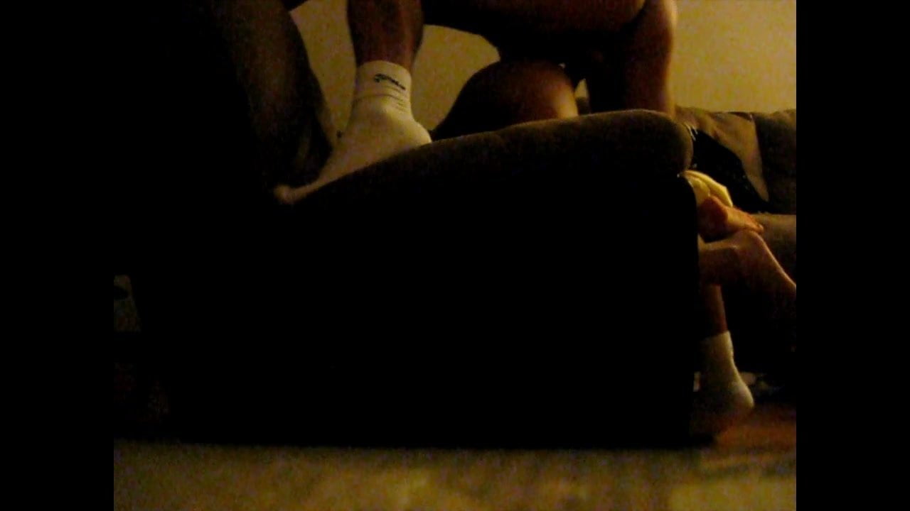 En El Sillon De A Perrito Con Mi Amiga