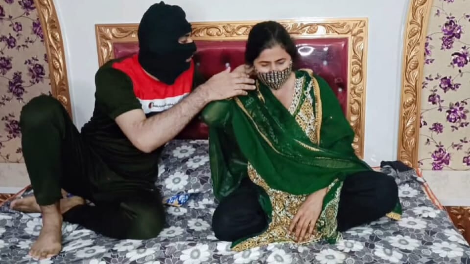 Pakistani Sexy Stepaunty with Boy