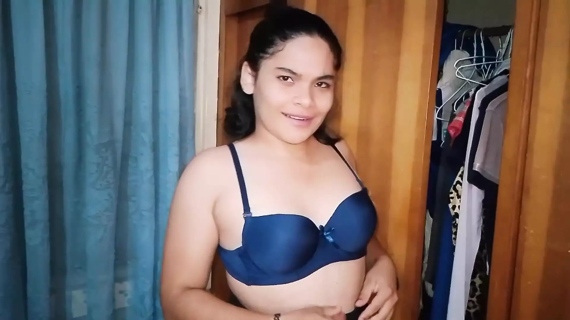 I enter my stepmother's room and end up fucking her
