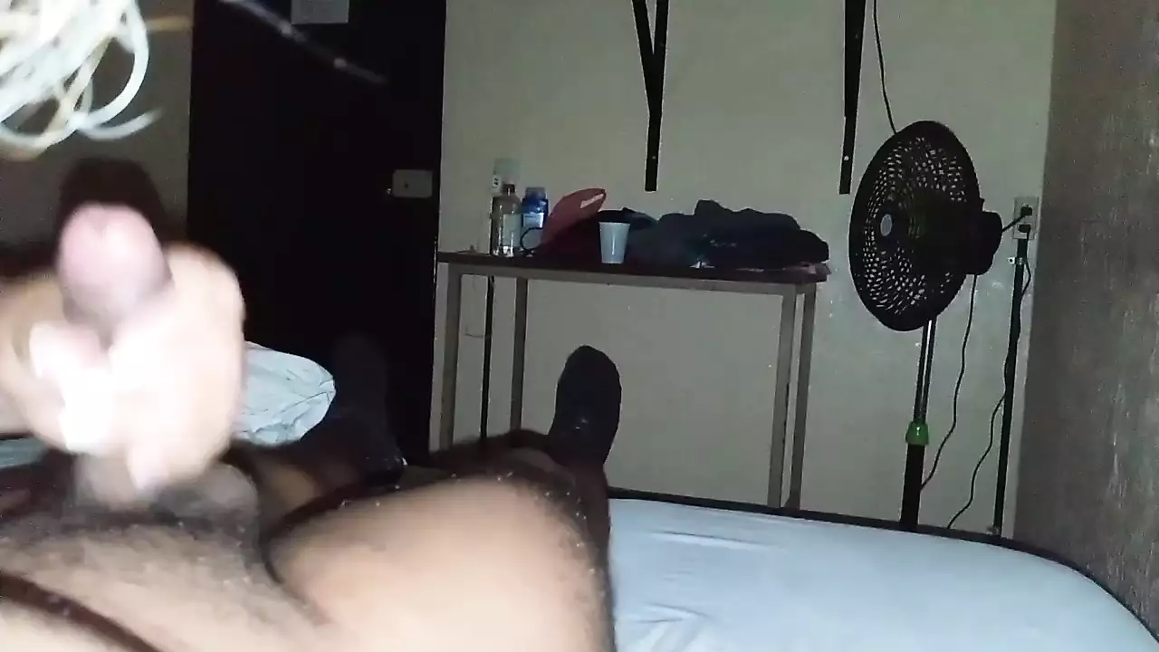 Finishing on my stepmom's tits after a rich blowjob
